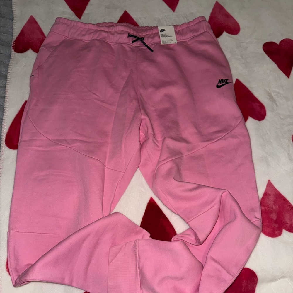 New with tags Nike tech 2x joggers
